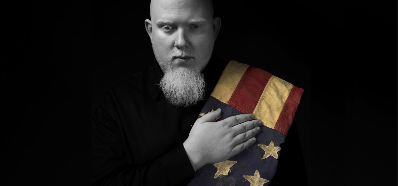 BROTHER ALI – MOURNING IN AMERICA AND DREAMING IN COLOR [CHRONIQUE]