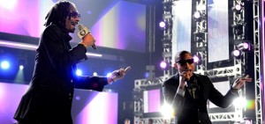 SNOOP DOGG, PHARRELL & STEVIE WONDER - CALIFORNIA ROLL [CLIP]