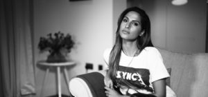 SNOH AALEGRA FT. 6LACK - I WANT YOU AROUND (REMIX)